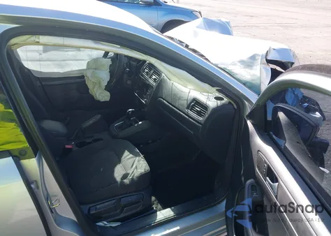 2016 Volkswagen Jetta 1.4T S из США, поврежденный, VIN 3VW267AJXGM305811